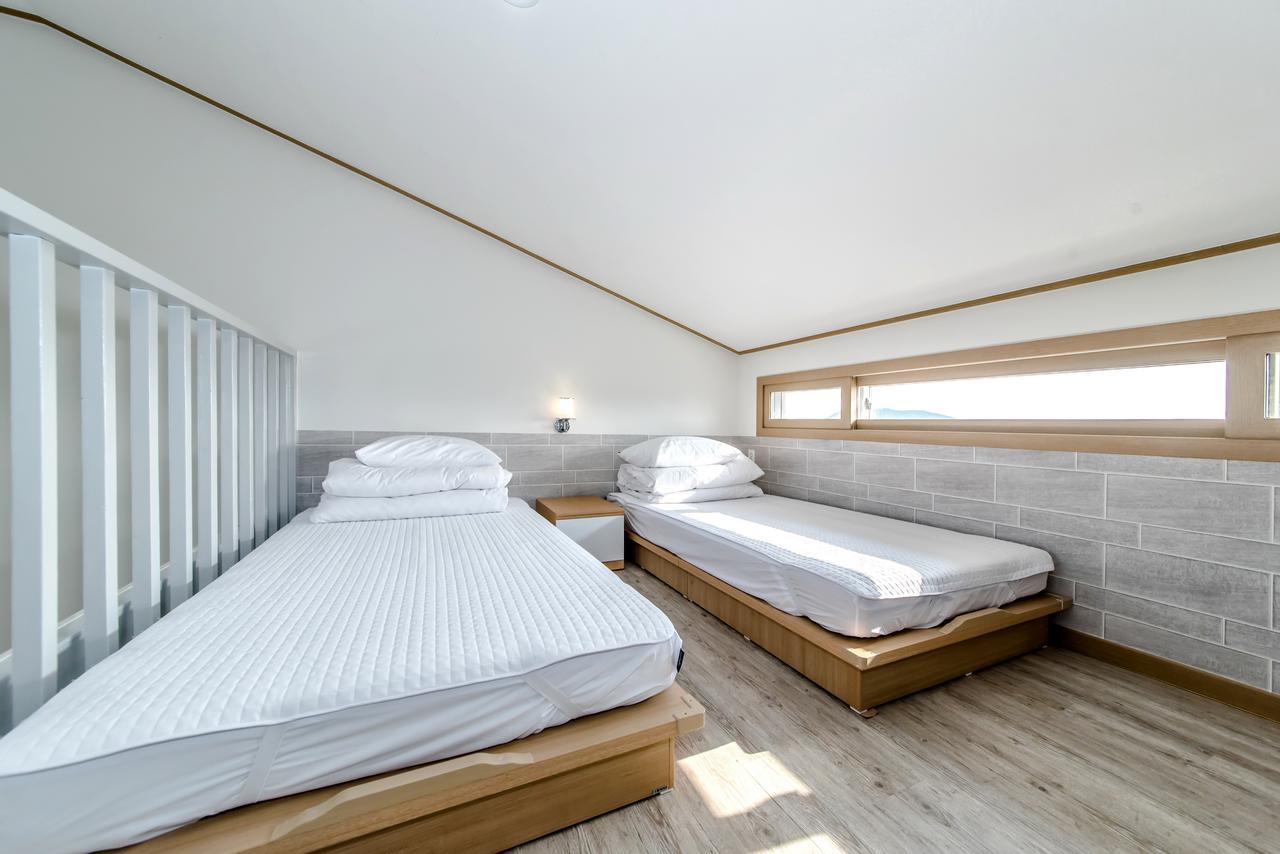 Go To Bed Resort Szogüpho Kültér fotó